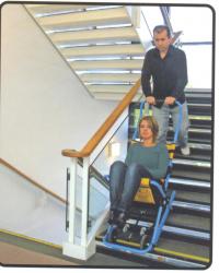 спуск инвалидов по лестнице